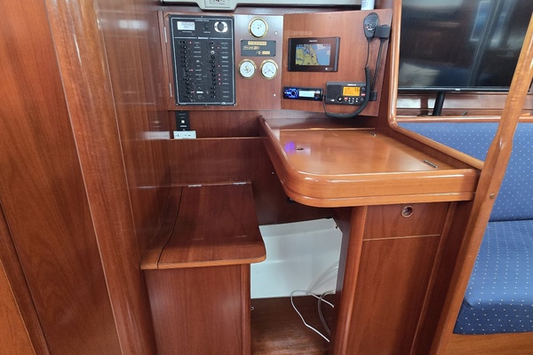 Ho onalu 42ft Beneteau Yacht For Sale
