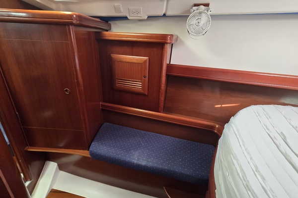 Ho onalu 42ft Beneteau Yacht For Sale