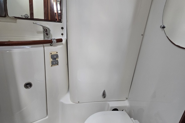 Ho onalu 42ft Beneteau Yacht For Sale