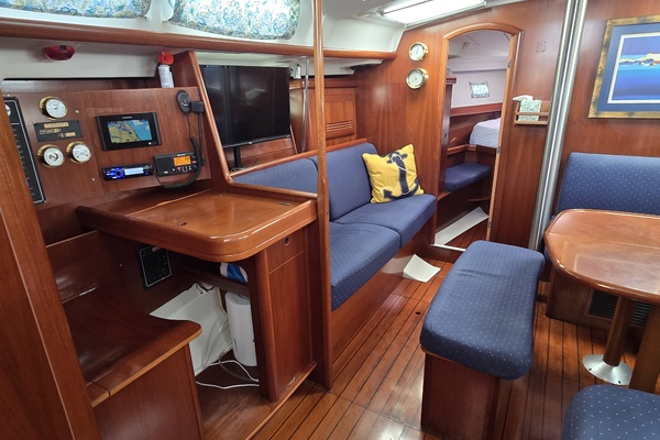 Ho onalu 42ft Beneteau Yacht For Sale
