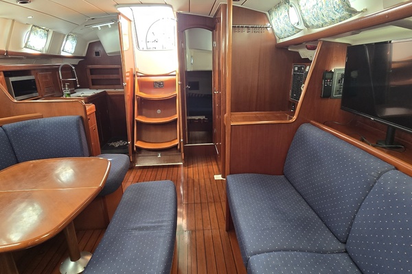 Ho onalu 42ft Beneteau Yacht For Sale