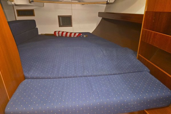 Ho onalu 42ft Beneteau Yacht For Sale