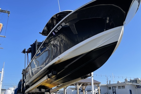 Photo of the 2019 Sportsman Heritage 231 Center Console