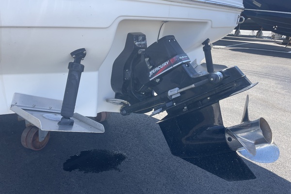 23ft Sea Ray Yacht For Sale