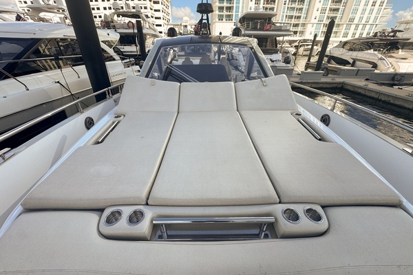 2023 Azimut 47