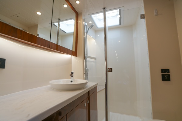 FRINGE BENEFIT IV 57ft Riviera Yacht For Sale