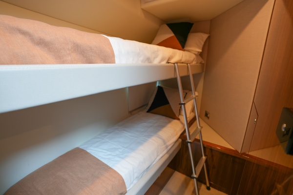 FRINGE BENEFIT IV 57ft Riviera Yacht For Sale