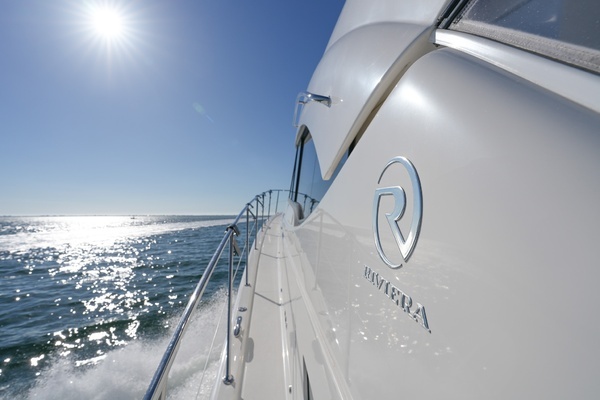 2020 Riviera 57