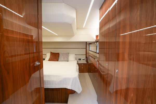 FRINGE BENEFIT IV 57ft Riviera Yacht For Sale