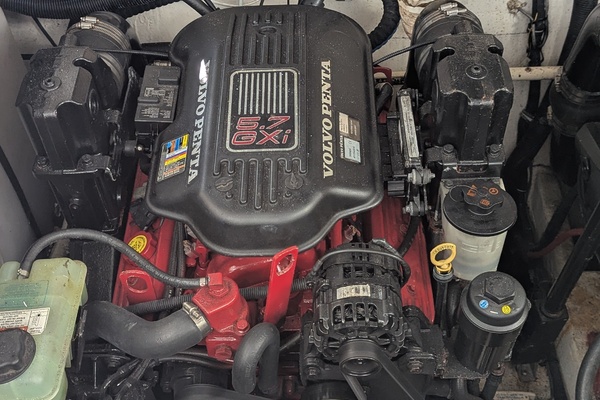 YACHT SEA 30ft Rinker Yacht For Sale