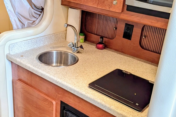 YACHT SEA 30ft Rinker Yacht For Sale