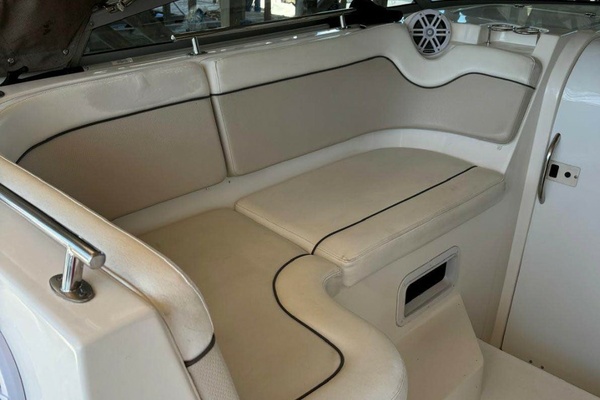 YACHT SEA 30ft Rinker Yacht For Sale