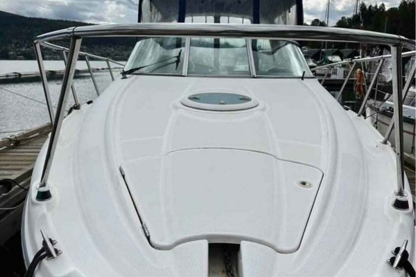 27ft Maxum Yacht For Sale