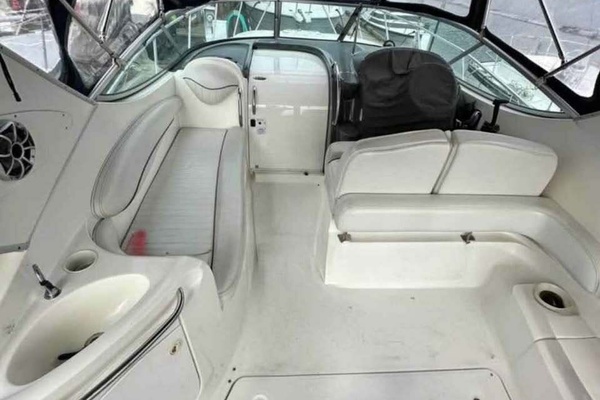 27ft Maxum Yacht For Sale