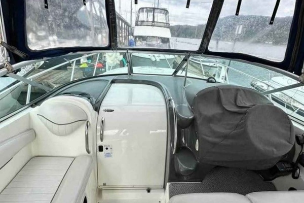 27ft Maxum Yacht For Sale