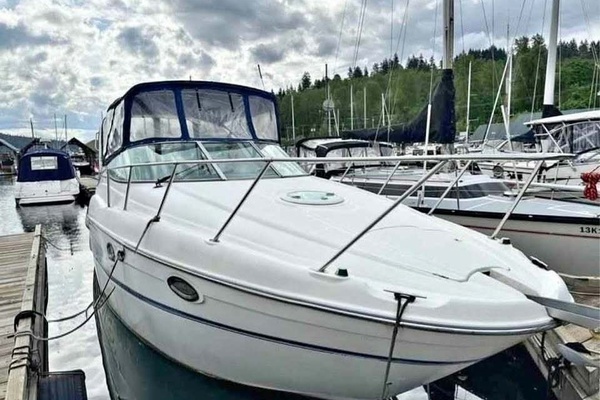 27-ft-Maxum-2005-2700 SE- Vancouver British Columbia Canada  yacht for sale