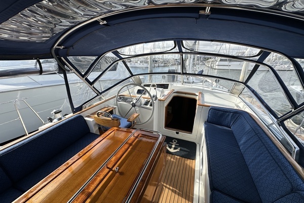 Beneteau 57 Yacht For Sale