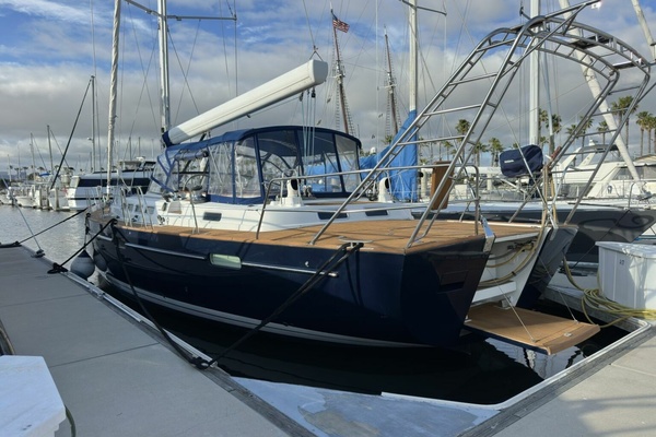 Sara Lynn 57ft Beneteau Yacht For Sale