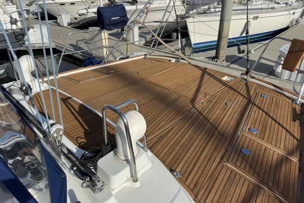 Beneteau 57 Yacht For Sale