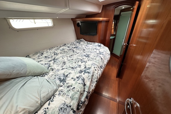 Sara Lynn 57ft Beneteau Yacht For Sale