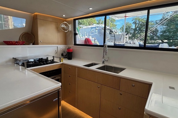 Crazy Love  51ft Seawind Yacht For Sale