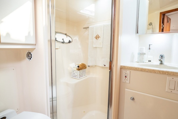 ISLAND TRADER 41ft Tiara Yachts Yacht For Sale