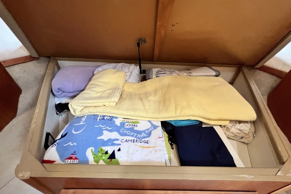 CATCHER 40ft Luhrs Yacht For Sale