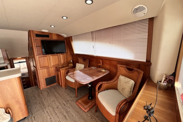 CATCHER 40ft Luhrs Yacht For Sale