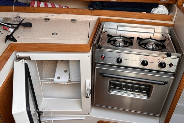 31ft Catalina Yacht For Sale