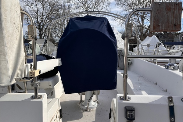 Photo of the 2002 Catalina 310