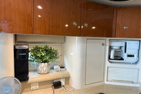 32ft Monterey Yacht For Sale