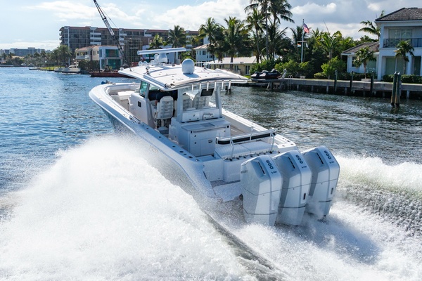 42ft HCB Yacht For Sale