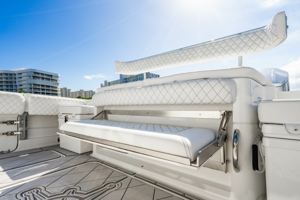 42ft HCB Yacht For Sale