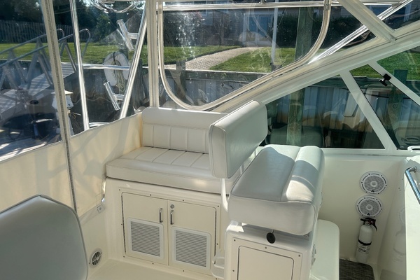 Cabo 32 Express Yacht For Sale