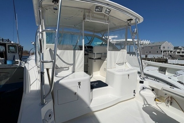 Cabo 32 Express Yacht For Sale