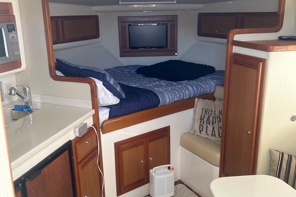 Outlaw 32ft Cabo Yacht For Sale