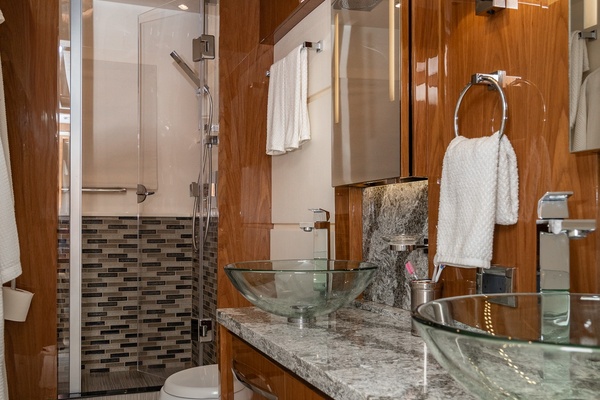 JANIE 65ft Sea Ray Yacht For Sale