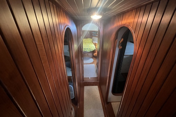 Hans Christian Independence 45 Yacht For Sale