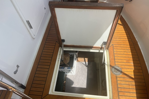 Hans Christian Independence 45 Yacht For Sale