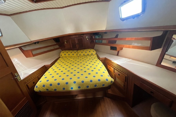 Hans Christian Independence 45 Yacht For Sale
