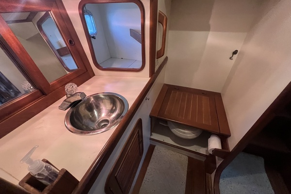 Swan 45ft Hans Christian Yacht For Sale