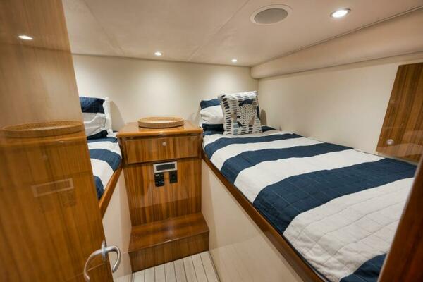 GAMECHANGER 42ft Viking Yacht For Sale