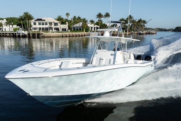 Photo of the 2016 Invincible 39 Open Fisherman "TRIPLE PLAY"