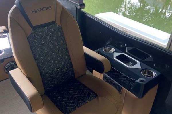 25ft Harris Yacht For Sale