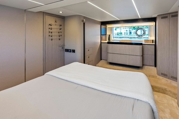 Le Maurice 66ft Azimut Yacht For Sale