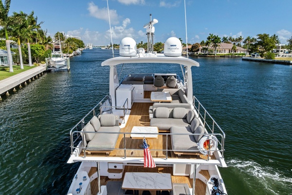 Le Maurice 66ft Azimut Yacht For Sale