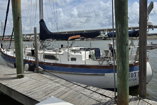 Photo of the 1983 Slocum 43