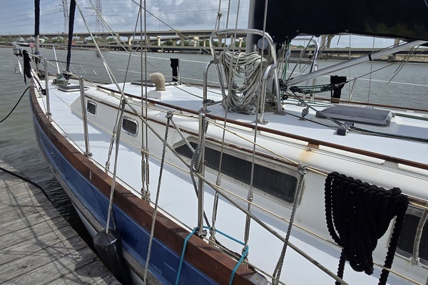 Photo of the 1983 Slocum 43