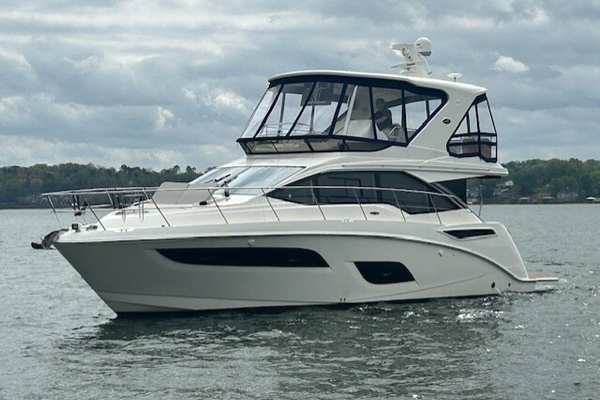 WATER INTO WINE 46ft Sea Ray Yacht For Sale
