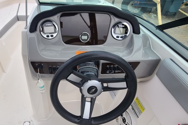 21ft Chaparral Yacht For Sale